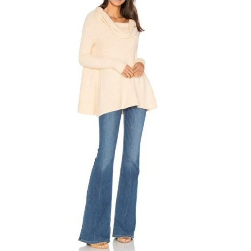 Free People Strawberry Fields Sweater Cowl Neck Swingy Soft Cream Women Small‎